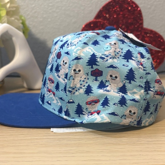 Disney Loungefly Animal Kingdom Yeti Everest Baseball Cap Hat Blue NWT - Picture 6 of 6
